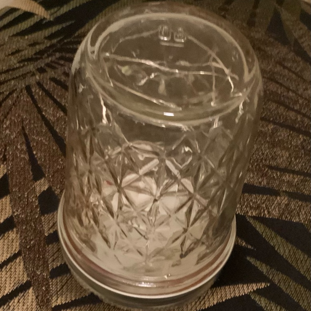 WHITE 1/2 PINT MASON JAR w/ LED FAIRY-LIGHTS/HANDMADE - Picture 5 of 9